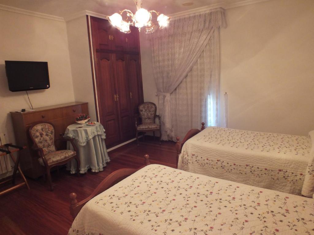 Hotel Pousada Vicente Risco Castro Caldelas Værelse billede