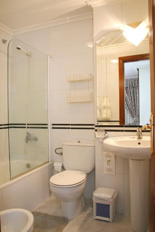 Hotel Pousada Vicente Risco Castro Caldelas Eksteriør billede