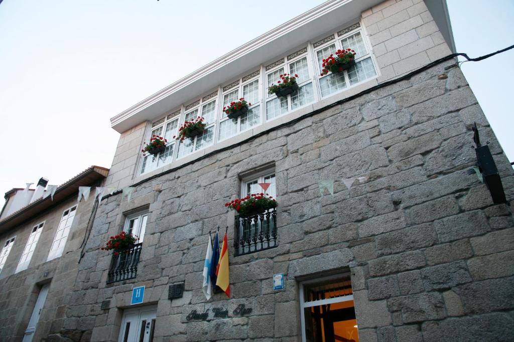 Hotel Pousada Vicente Risco Castro Caldelas Eksteriør billede